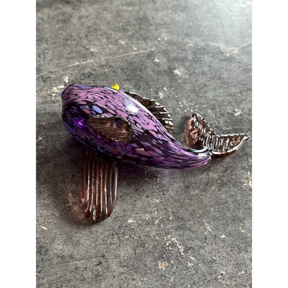 Vtg Thames Art Glass Tropical Speckled Fish Purple Speckled Figurine Signed - Picture 6 of 9